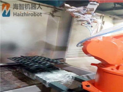 塑胶鼠标喷涂机器人机械手应用案例