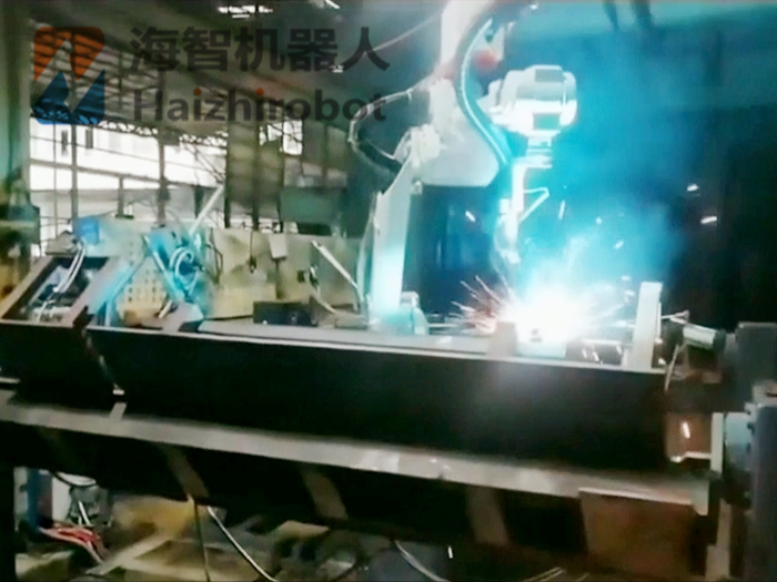 工业机械手臂焊接自动化案例