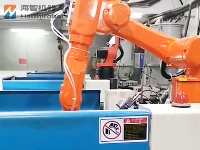 注塑机机器人取件生产线 模内取料机械手